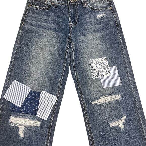 YMI Low Rise Patchwork Distressed Jeans Loose Fit NWT Medium Wash - Picture 8 of 10